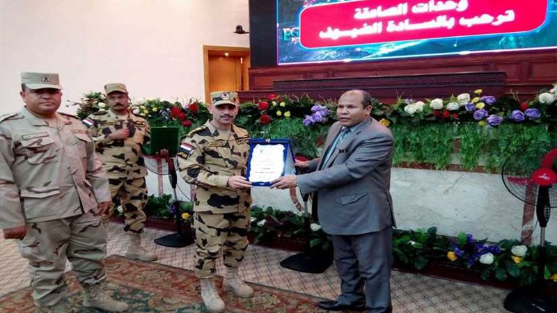 طلبة تعليم القاهرة