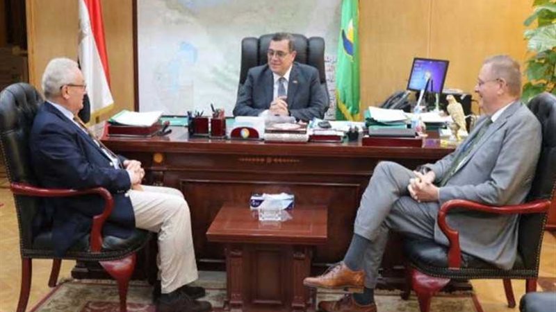 الفيوم تبحث سبل التعاون