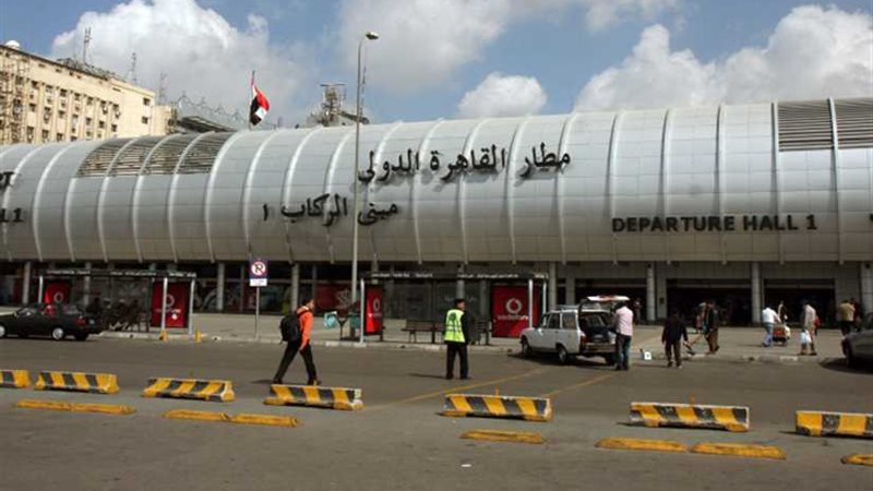 استعدادات بمطار القاهرة