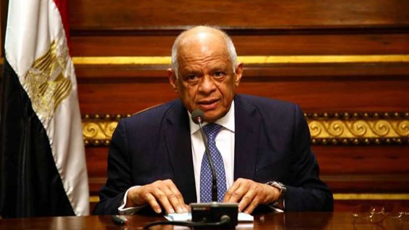 عبد العال: الظروف