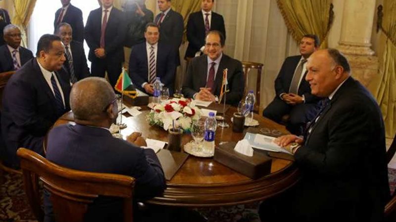 وزير الخارجية عن