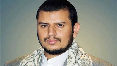 هروب زعيم الحوثيين باليمن ومقتل مرافقيه في غارة للتحالف العربي