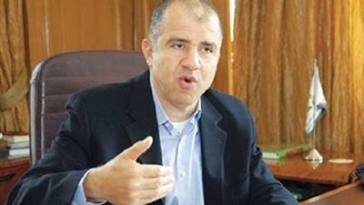 السويدي يطالب بصقل مهارات الطلاب لاستكمال مسيرة البناء