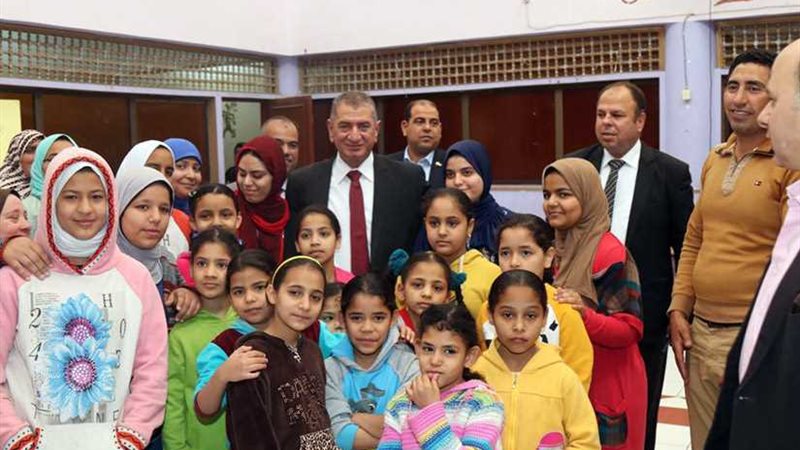 محافظ كفرالشيخ يزور