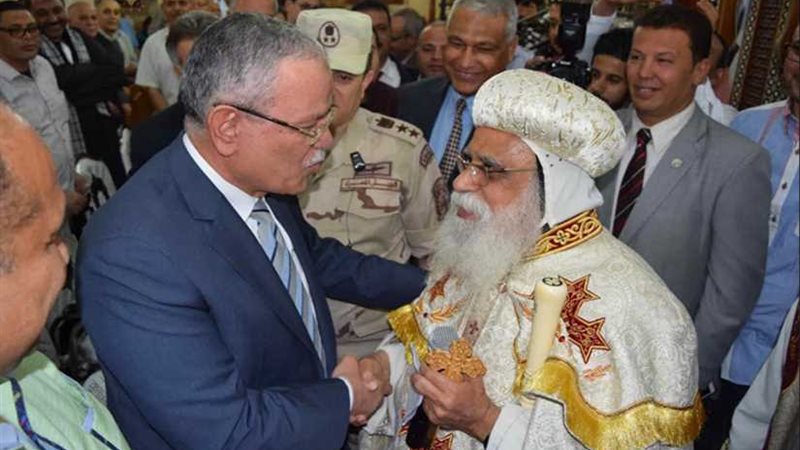 محافظ المنيا يهنئ