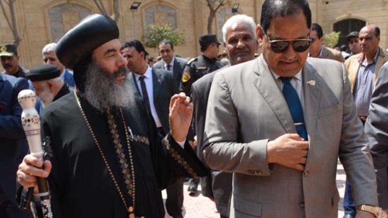 محافظ الغربية يزور