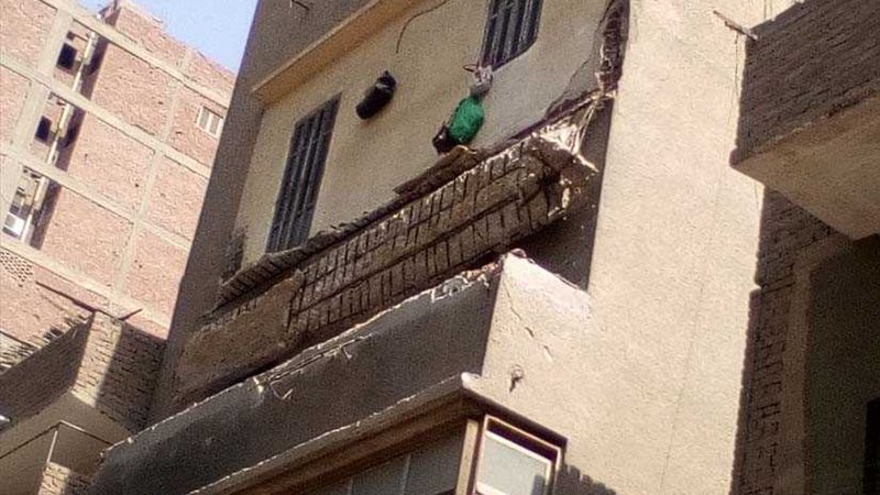 تحطم 3 سيارات في