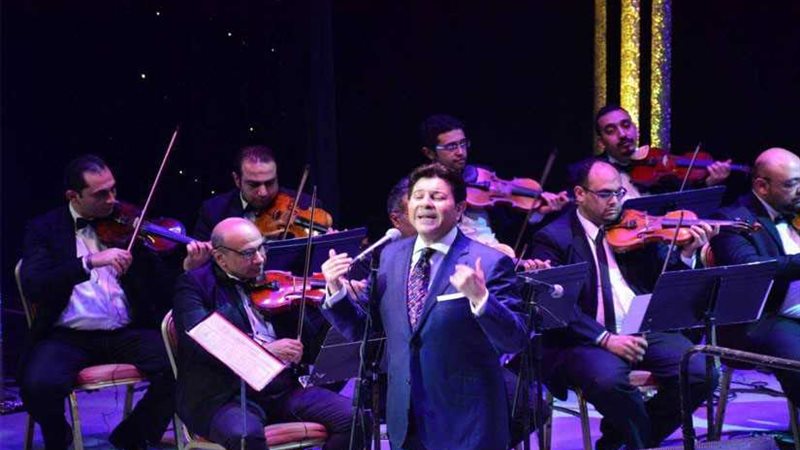 هاني شاكر يحتفل بعيد