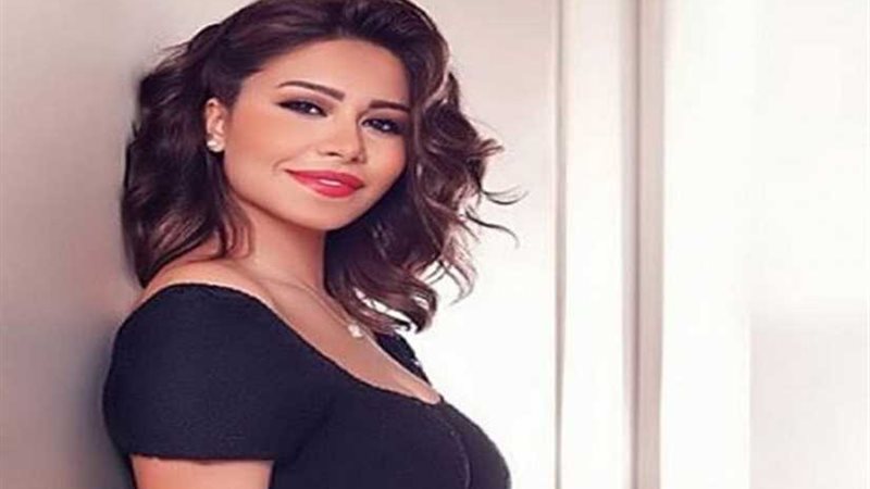 تغيب الفنانة شيرين