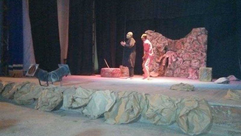 العرض المسرحي البلياتشو