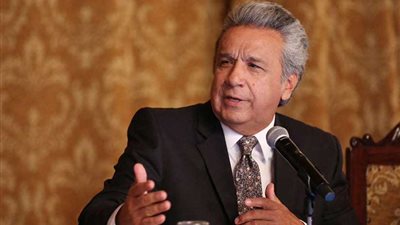 الرئيس الإكوادوري يرجح مقتل صحفيين وسائقهما كانوا مختطفين على الحدود مع كولومبيا