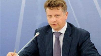 وزير النقل الروسي: العقوبات الأمريكية لن تؤثر على نقل منتخبات كأس العالم