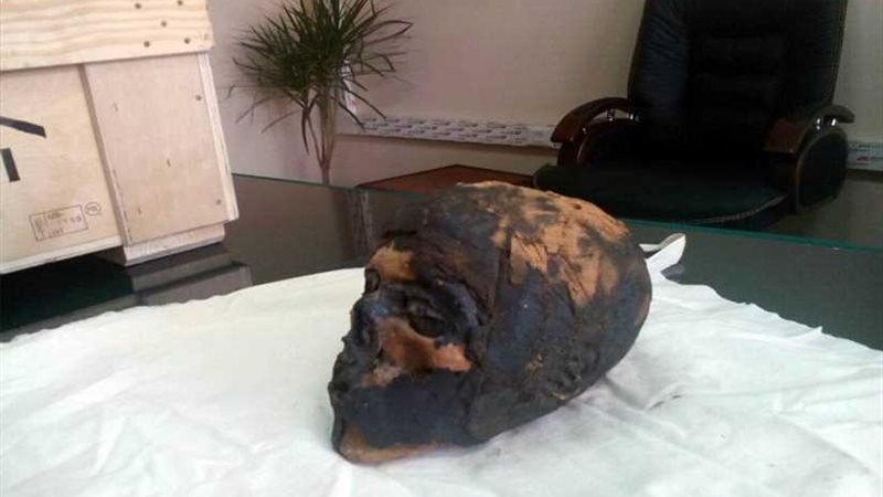 الآثار تكشف عن القطع