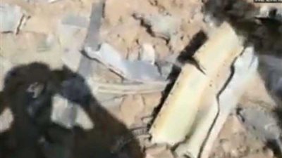 لقطات من بقايا صواريخ العدوان الثلاثي التي أسقطتها الدفاعات الجوية السورية.. (فيديو)