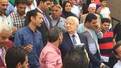 هجوم عنيف من مرتضى على الوزير وعباس