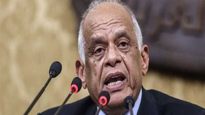 النواب يوافق على تعديلات رواتب الحكومة ورئيس البرلمان