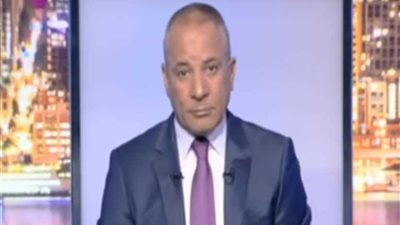 أحمد موسى: ممثل قطر بالقمة مصاب بعدوى.. فيديو