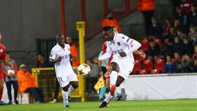 نيس يتعادل خارج ملعبه مع أنجيه في الدوري الفرنسي