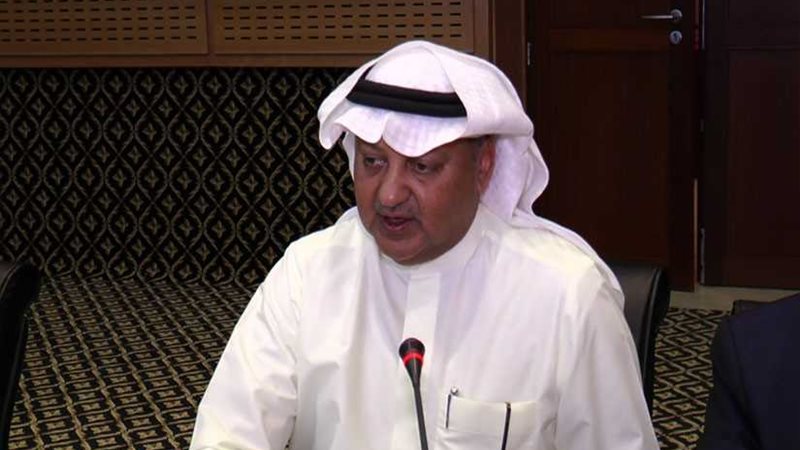 العواش يطالب بحق