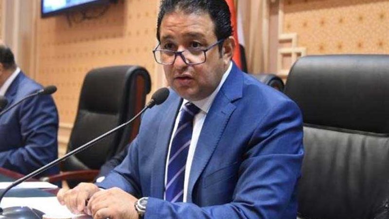 علاء عابد يطالب قمة