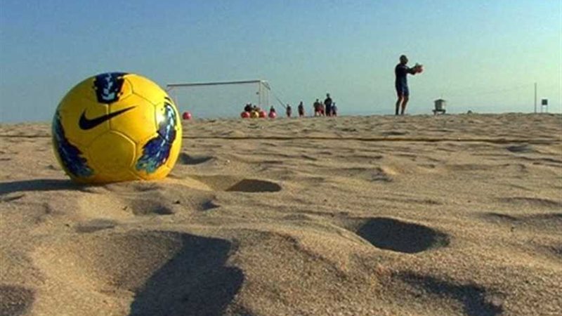 انطلاق أول دوري للكرة