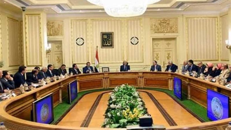 6 رسائل من رئيس الوزراء