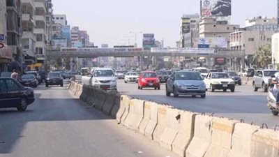 قطع طريق الأوتوستراد يومي 