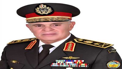رئيس أركان حرب القوات المسلحة يعود إلى مصر عقب زيارة رسمية للسعودية