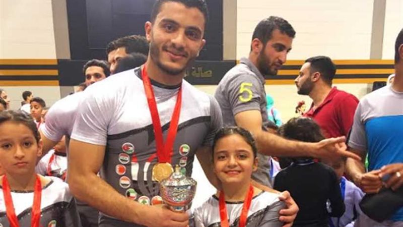 مريم طفلة الجمباز