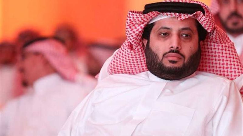 تركي آل شيخ يصالح