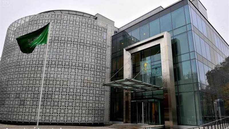 نقلي يؤدي القسم أمام