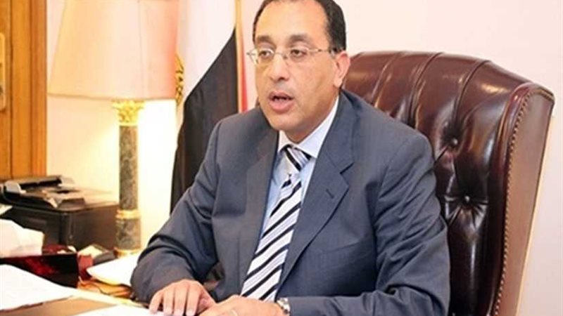 وزير الإسكان يطلب