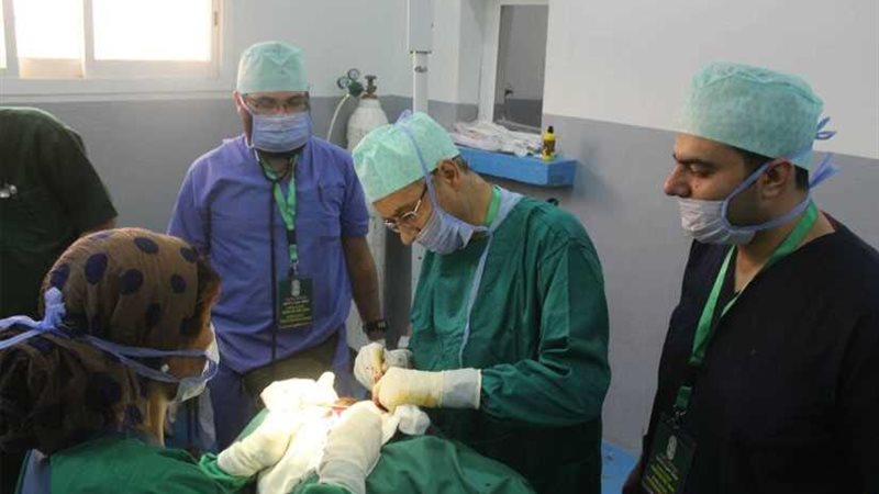 قافلة الأزهر في يومها