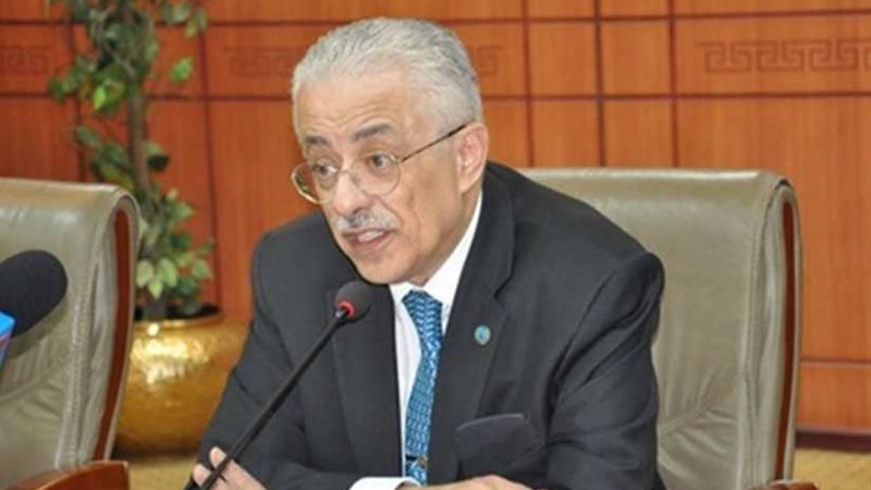 طارق شوقي ينفي دمج