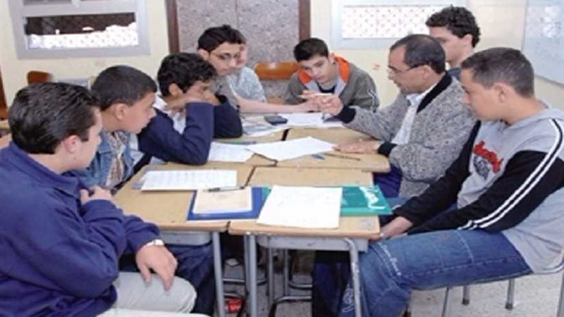 نصف دخل الأسرة ينفق