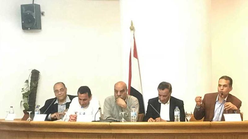 مثقفون يحتفلون بـصلاح