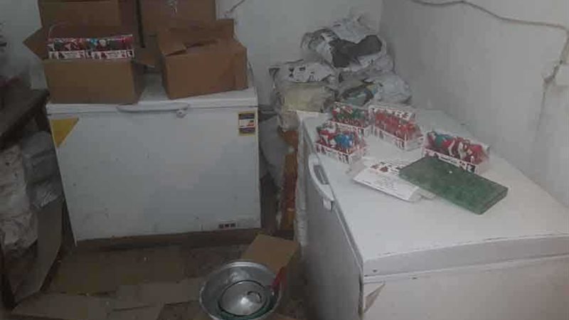 بالصور.. ضبط مصنع