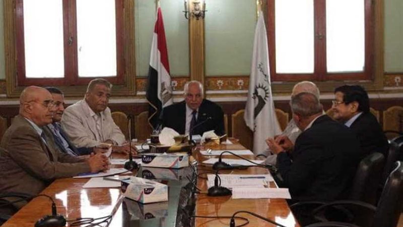 المهن التعليمية تنفي