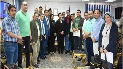 محافظ البحيرة تُشيد بدور الإعلام الإلكتروني في توعية المواطنين بالمشاركة في الانتخابات