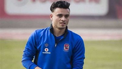 صلاح محسن يخوض تدريبات منفردة في الأهلي