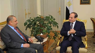السيسي يؤكد حرص مصر على التواصل المستمر مع المستثمرين الكويتيين