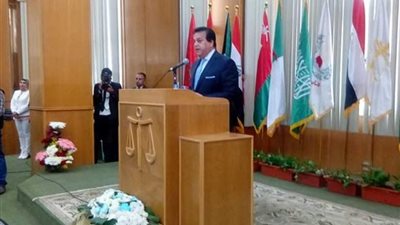 وزير التعليم العالي: الأفكار الهدامة فيروس يخترق جسد الشباب