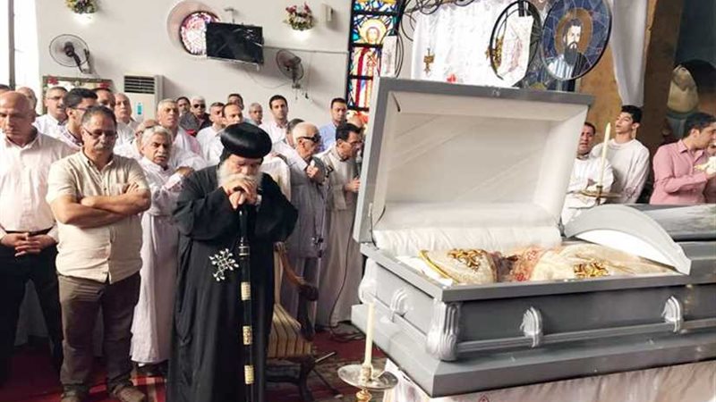 خدم ورحل في هدوء