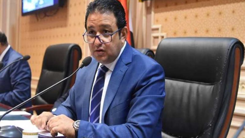 عابد: شوكان دعم الإرهابيين..