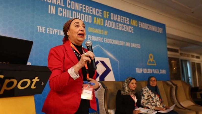 500 طبيب بالمؤتمر