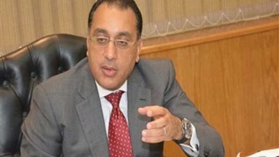 وزير الإسكان يطلب تشغيل مدارس الحي السكني بالعاصمة الإدارية الجديدة 2019/ 2020