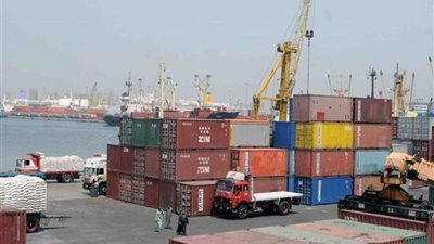 استعدادا لرمضان وصول 423 ألف طن سلع إلى ميناء الإسكندرية