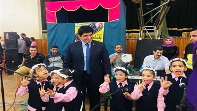 500 طفل في احتفال ​جامعة أسيوط بيوم اليتيم