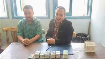 ضبط 325​ بطاقة تموين مع تاجرين بالفيوم​