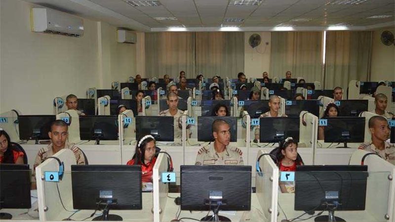 الكلية الحربية تستقبل